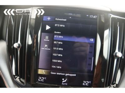 Volvo XC60 D3 MOMENTUM PRO - LED NAVI  - 19