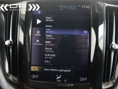 Volvo XC60 D4 MOMENTUM GEARTRONIC FWD - LED NAVI LEDER  - 20