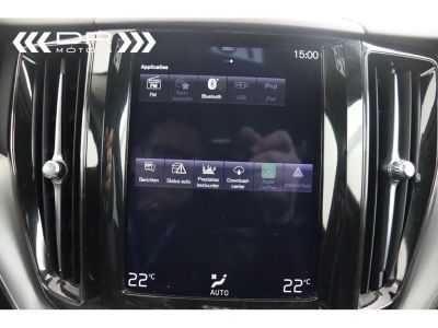 Volvo XC60 T4 GEARTRONIC MOMENTUM - LED NAVI APPLE CARPLAY/ANDROID AUTO  - 20