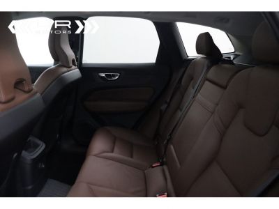 Volvo XC60 T8 AWD GEARTRONIC MOMENTUM - PANODAK NAVI LED LEDER  - 40