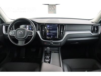 Volvo XC60 T8 AWD GEARTRONIC MOMENTUM PRO - PANODAK NAVI LED LEDER TREKHAAK  - 16