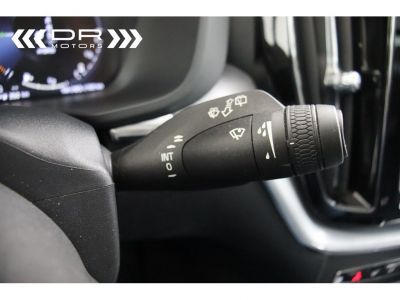 Volvo XC60 T8 AWD GEARTRONIC MOMENTUM PRO - PANODAK NAVI LED LEDER TREKHAAK  - 27