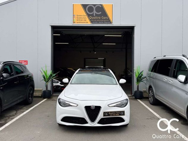 Alfa Romeo Giulia 2.2D Occasion - Photo 3