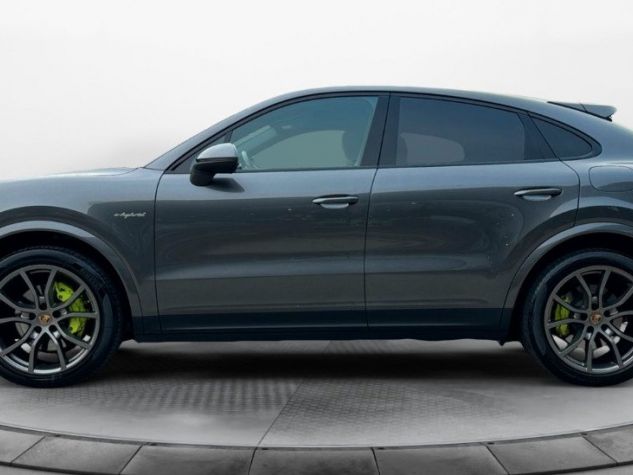 Porsche Cayenne Coupé III 9YA 3 0 V6 462ch E Hybrid Garantie 12 mois Porsche Approved