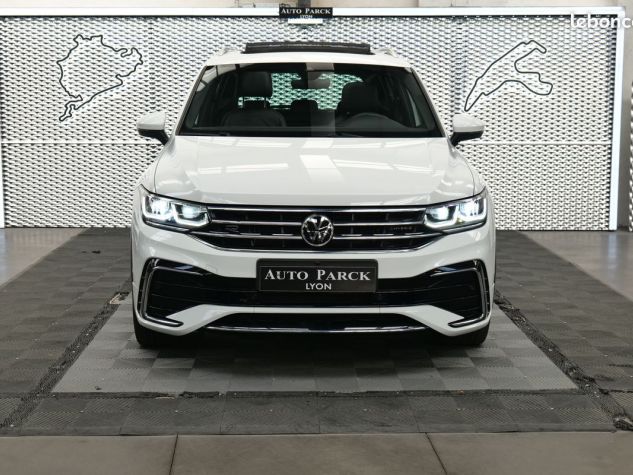 Volkswagen Tiguan NEW eHYBRID 245CH R-LINE EXCLUSIVE DSG 1°MAIN FRANCAIS TVA RECUPERABLE pack ja20 attelage xenon gps virtual cockpit key less go TOIT PANORAMQUE CAMERA Occasion - Photo 2