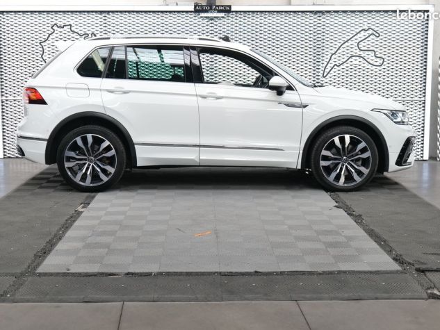 Volkswagen Tiguan NEW eHYBRID 245CH R-LINE EXCLUSIVE DSG 1°MAIN FRANCAIS TVA RECUPERABLE pack ja20 attelage xenon gps virtual cockpit key less go TOIT PANORAMQUE CAMERA Occasion - Photo 3