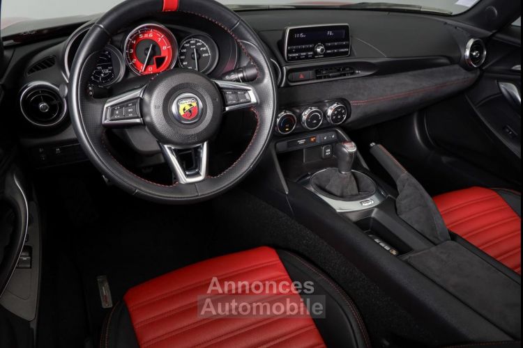 Abarth 124 Spider 4 cylindres 1.4 L 16S Turbo - <small></small> 32.900 € <small>TTC</small> - #4