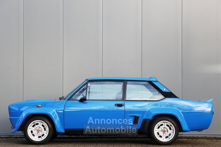Abarth 131 Rally Tribute 2.0L twin cam 4 cylinder engine producing 115 bhp (approx.) - <small></small> 72.000 € <small>TTC</small> - #19