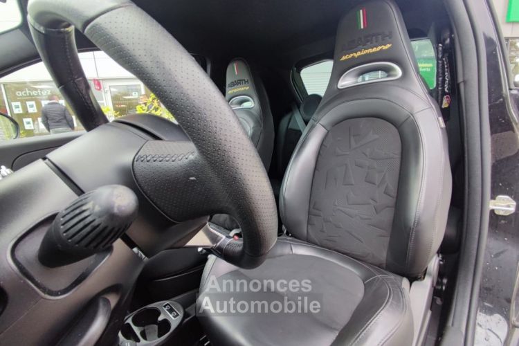 Abarth 500 1.4 Turbo T-Jet 165ch 595 Scorpioneoro (CarPlay, Régulateur, Radars) - <small></small> 18.490 € <small>TTC</small> - #11