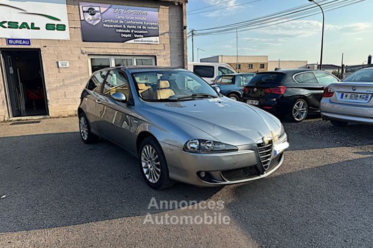 Alfa Romeo 147 1.6 120CH SELECTIVE 5P - <small></small> 3.999 € <small>TTC</small> - #3