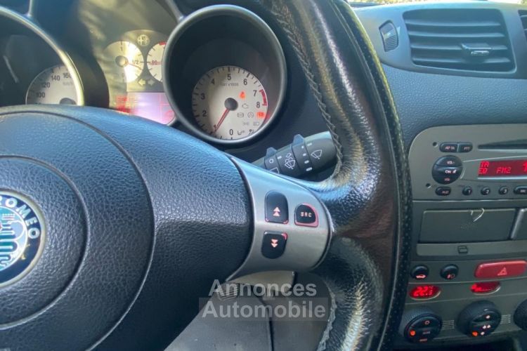 Alfa Romeo 147 - <small></small> 3.990 € <small>TTC</small> - #20