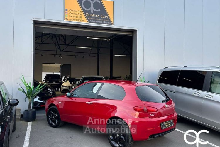 Alfa Romeo 147 1.9 JTD FAIBLE KILOMETRAGE - <small></small> 4.990 € <small>TTC</small> - #20