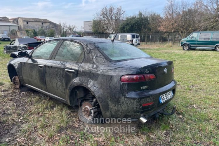 Alfa Romeo 159 1.9 JTD DISTINCTIVE 120cv 4P BVM FAP - <small></small> 700 € <small>TTC</small> - #3