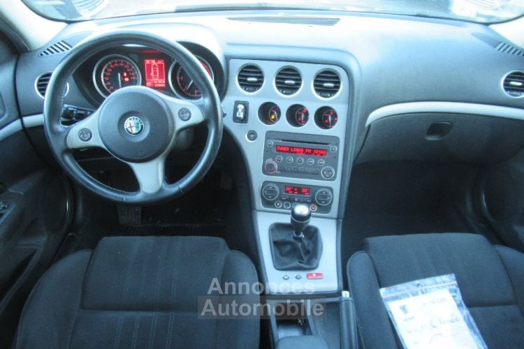 Alfa Romeo 159 1.9 JTDm 16V Distinctive - <small></small> 3.490 € <small>TTC</small> - #7