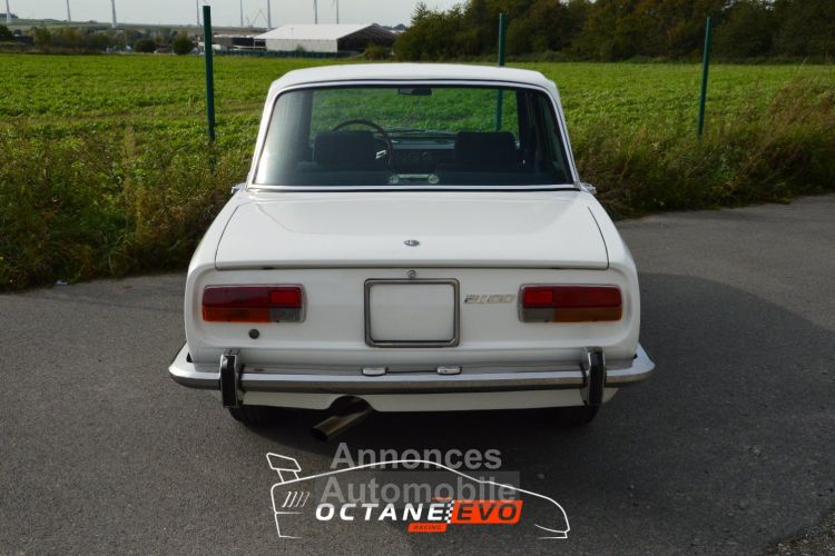 Alfa Romeo 2000 Berlina - <small></small> 20.499 € <small>TTC</small> - #12