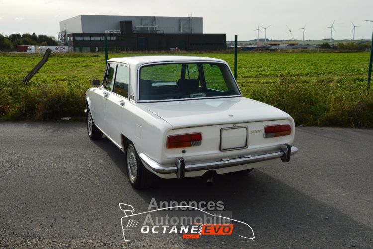 Alfa Romeo 2000 Berlina - <small></small> 20.499 € <small>TTC</small> - #11