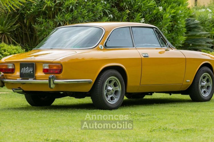 Alfa Romeo 2000 Coupé Bertone - <small></small> 44.990 € <small>TTC</small> - #5