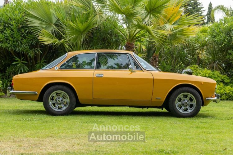 Alfa Romeo 2000 Coupé Bertone - <small></small> 44.990 € <small>TTC</small> - #6