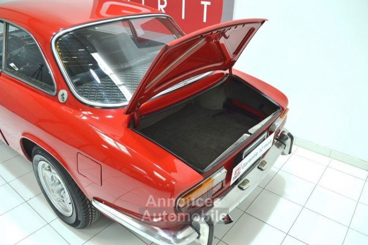 Alfa Romeo 2000 Coupé GT Veloce - <small></small> 41.900 € <small>TTC</small> - #17