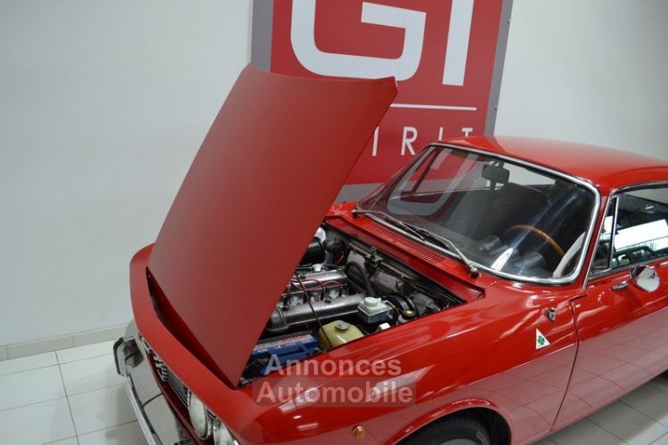 Alfa Romeo 2000 Coupé GT Veloce - <small></small> 41.900 € <small>TTC</small> - #40