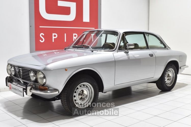 Alfa Romeo 2000 Coupé GT Veloce - <small></small> 35.900 € <small>TTC</small> - #1