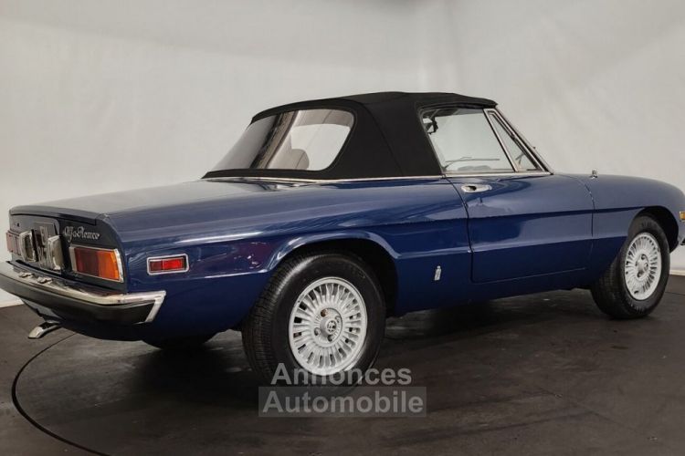 Alfa Romeo 2000 Spider - <small></small> 22.000 € <small>TTC</small> - #23