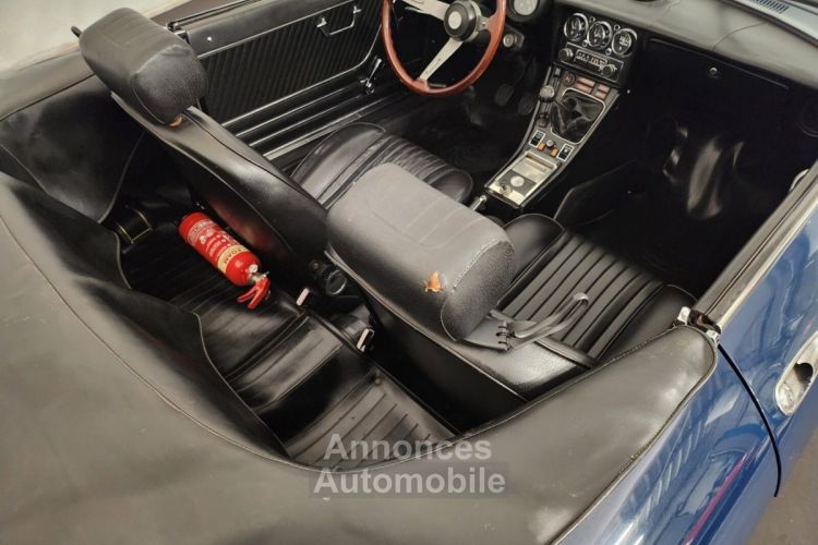 Alfa Romeo 2000 Spider - <small></small> 22.000 € <small>TTC</small> - #64