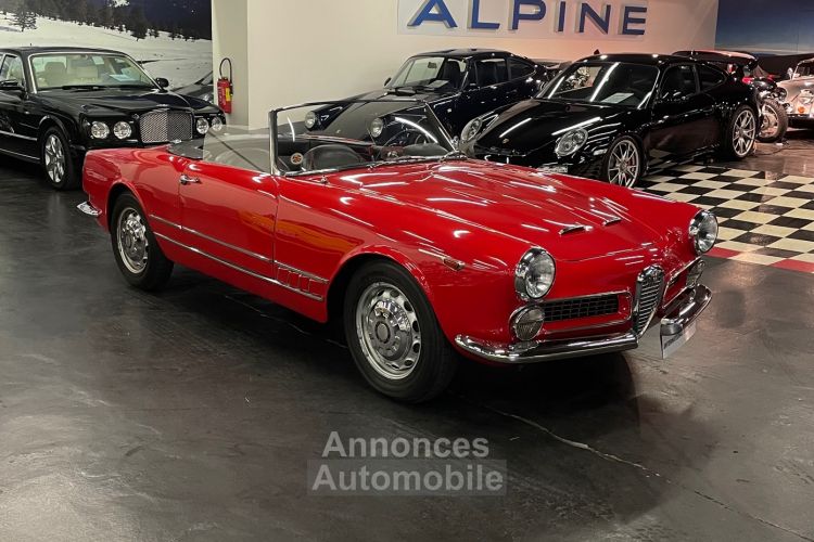 Alfa Romeo 2000 SPIDER TOURING SUPERLEGGERA - <small></small> 95.000 € <small></small> - #11