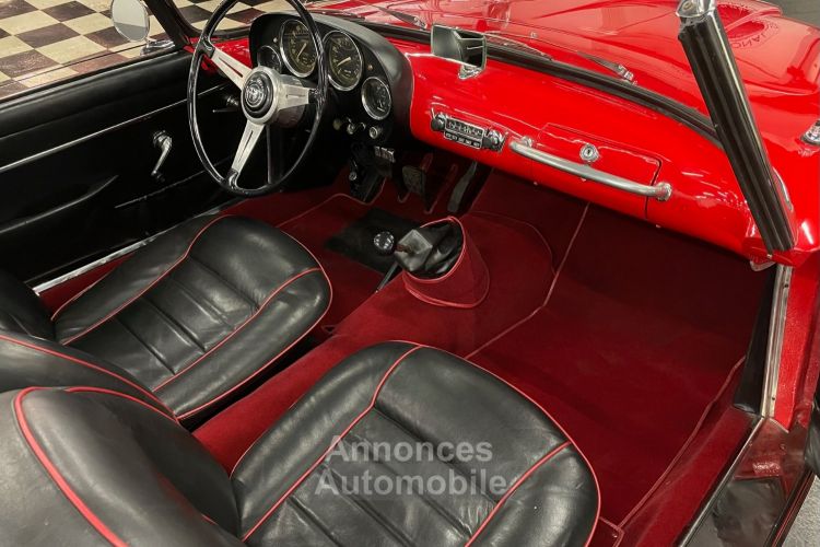 Alfa Romeo 2000 SPIDER TOURING SUPERLEGGERA - <small></small> 95.000 € <small></small> - #19