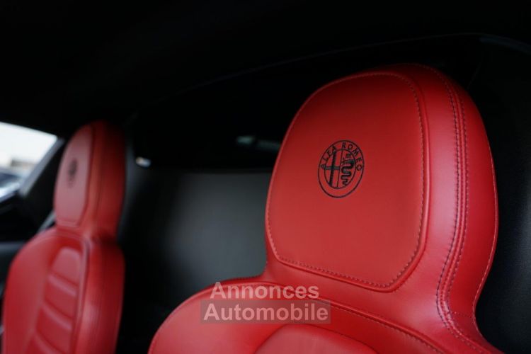 Alfa Romeo 4C 1750 TBI 240 Ch STANDARD EDITION - Deuxième Main - Française - Garantie 12 Mois - <small></small> 76.980 € <small>TTC</small> - #20