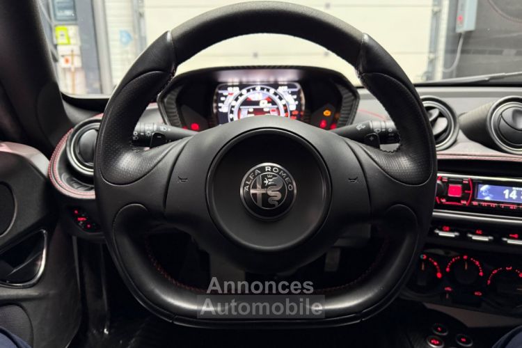 Alfa Romeo 4C 1750 Tbi 240 ch TCT Standard Edition - <small></small> 69.980 € <small>TTC</small> - #17