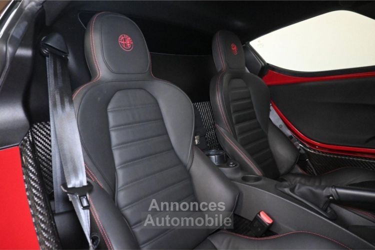 Alfa Romeo 4C 240 BV TCT COUPE Standard Edition - <small></small> 75.900 € <small>TTC</small> - #17