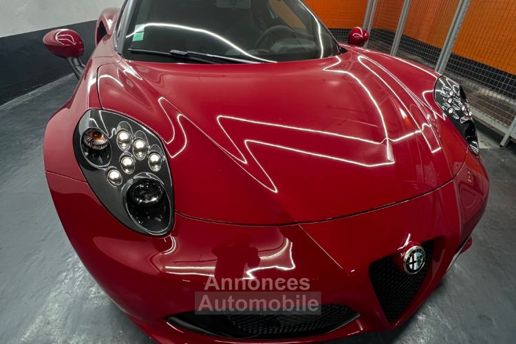 Alfa Romeo 4C ALFA ROMEO 4C - <small></small> 69.900 € <small>TTC</small> - #44