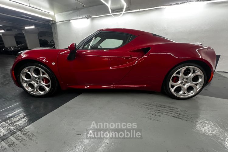 Alfa Romeo 4C ALFA ROMEO 4C - <small></small> 69.900 € <small>TTC</small> - #47