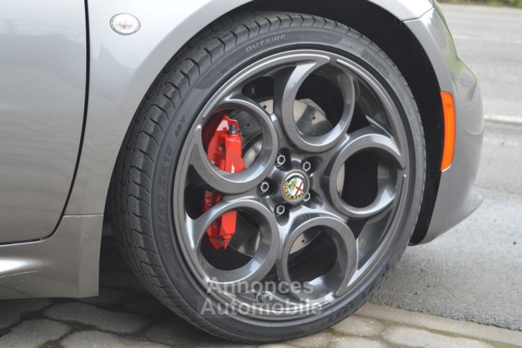 Alfa Romeo 4C coupé 240 ch 1 MAIN Historique complet - <small></small> 71.900 € <small></small> - #6