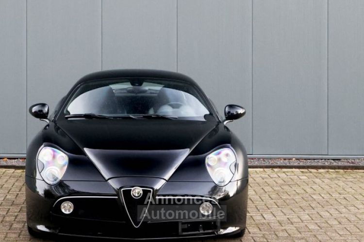 Alfa Romeo 8C Competizione 4.7-liter V8 engine 450 HP - <small></small> 325.000 € <small>TTC</small> - #19