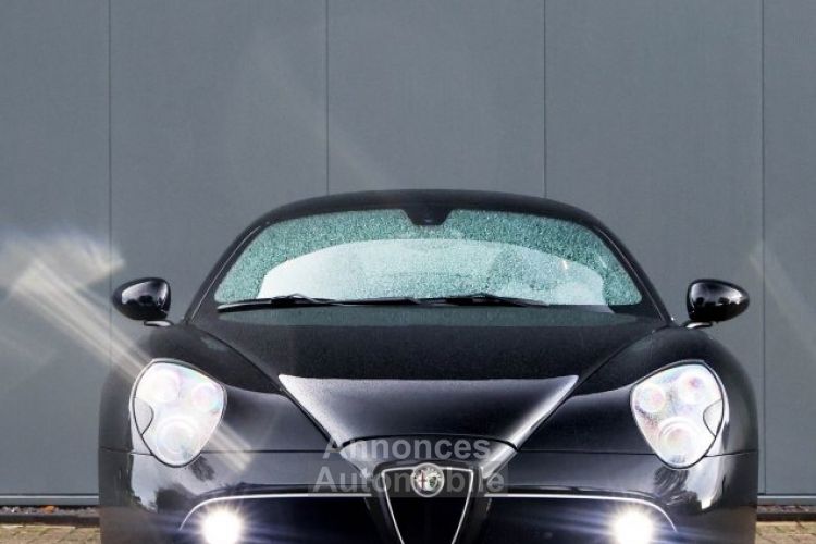 Alfa Romeo 8C Competizione 4.7-liter V8 engine 450 HP - <small></small> 325.000 € <small>TTC</small> - #24