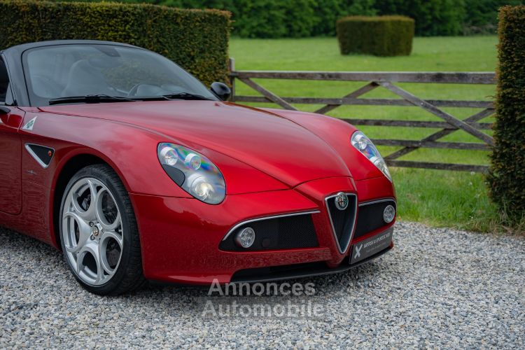 Alfa Romeo 8C Spider - Low Mileage - <small></small> 275.000 € <small>TTC</small> - #2