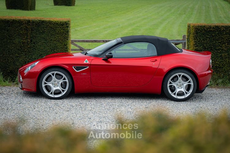 Alfa Romeo 8C Spider - Low Mileage - <small></small> 275.000 € <small>TTC</small> - #12