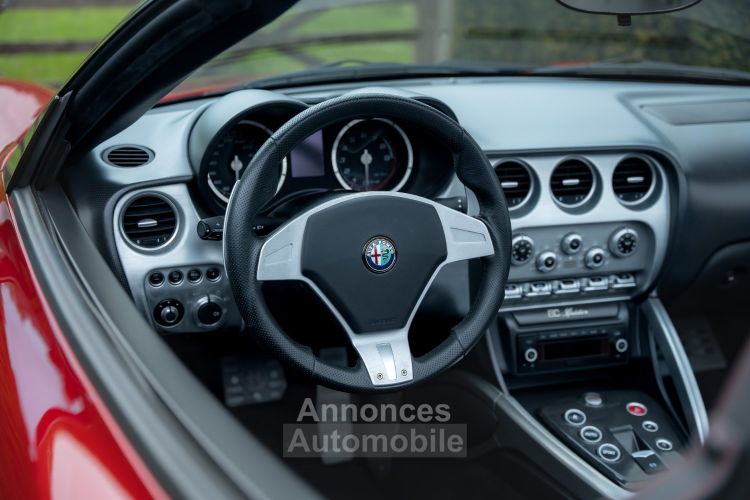 Alfa Romeo 8C Spider - Low Mileage - <small></small> 275.000 € <small>TTC</small> - #20