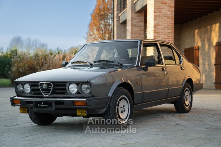 Alfa Romeo Alfetta 2000 QUADRIFOGLIO ORO - Prix sur Demande - #1