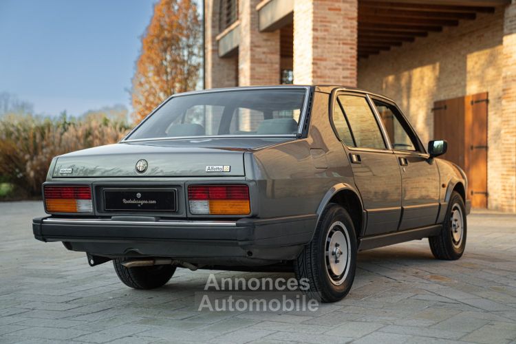 Alfa Romeo Alfetta 2000 QUADRIFOGLIO ORO - Prix sur Demande - #14