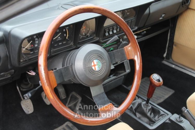 Alfa Romeo Alfetta GTV - <small></small> 12.900 € <small>TTC</small> - #19