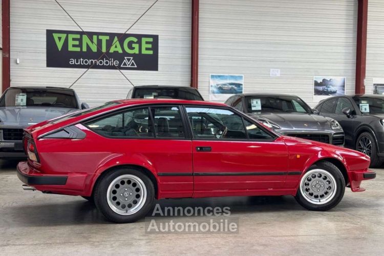 Alfa Romeo Alfetta GTV 2.0 - <small></small> 24.900 € <small>TTC</small> - #15