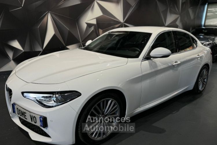 Alfa Romeo Giulia 2.0 TB 200CH AT8 - <small></small> 24.490 € <small>TTC</small> - #1