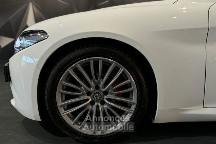 Alfa Romeo Giulia 2.0 TB 200CH AT8 - <small></small> 24.490 € <small>TTC</small> - #7