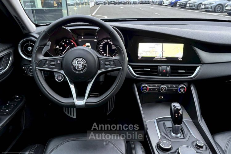 Alfa Romeo Giulia 2.2 210 ch AT8 Q4 Veloce - <small></small> 26.980 € <small>TTC</small> - #13