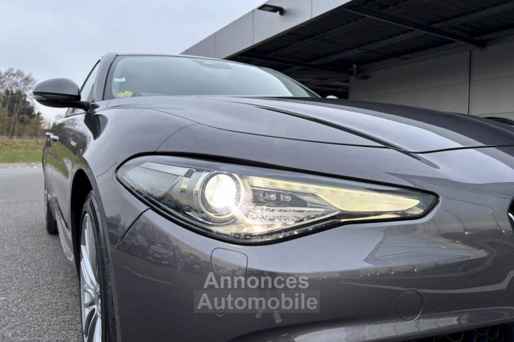 Alfa Romeo Giulia 2.2 210 ch AT8 Q4 Veloce - <small></small> 26.980 € <small>TTC</small> - #28