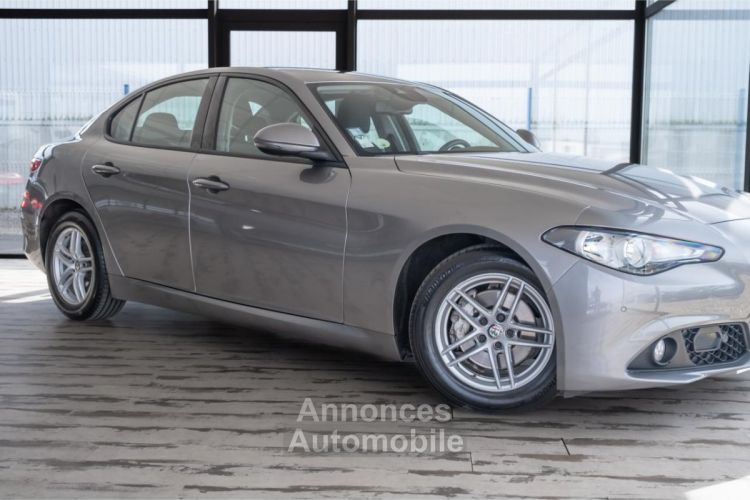 Alfa Romeo Giulia 2.2 D 150 BVA Business - <small></small> 15.980 € <small>TTC</small> - #10