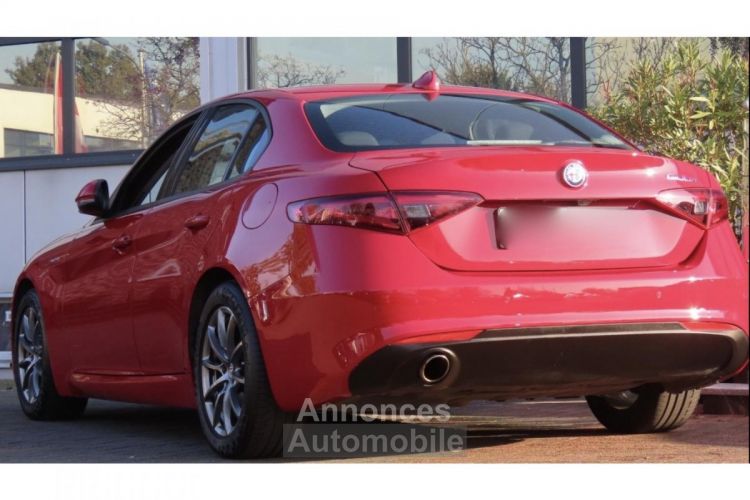 Alfa Romeo Giulia 2.2 D 160 BVA Super - GARANTIE 12 MOIS - <small></small> 26.990 € <small>TTC</small> - #4